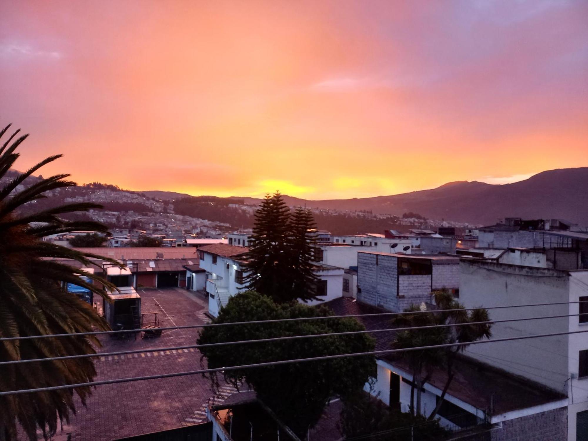 Hotel El Vergel Norte Quito Exteriér fotografie